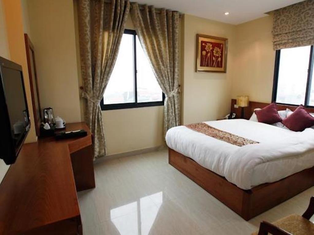 Hotel B & Travel - 5 Mins Hoan Kiem