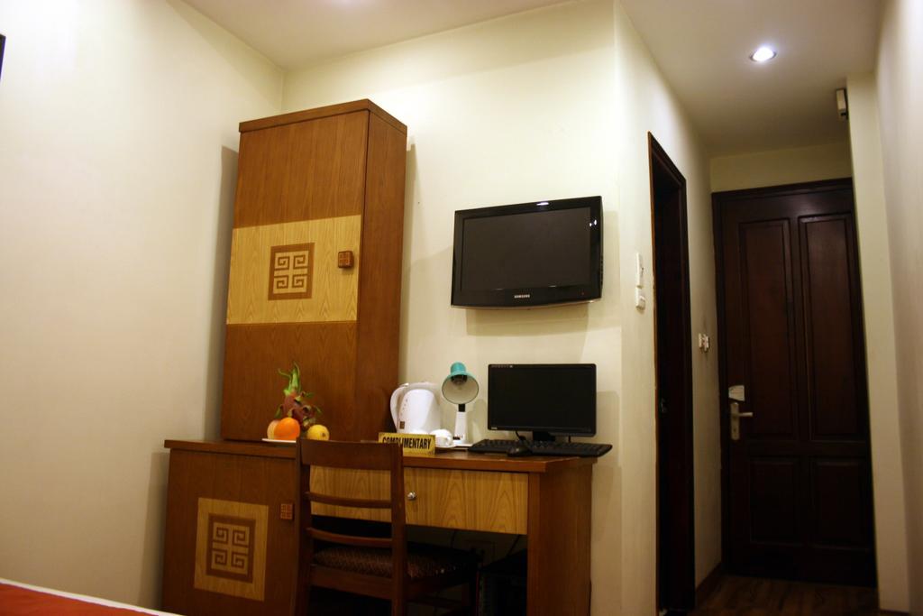 Charming House 2*