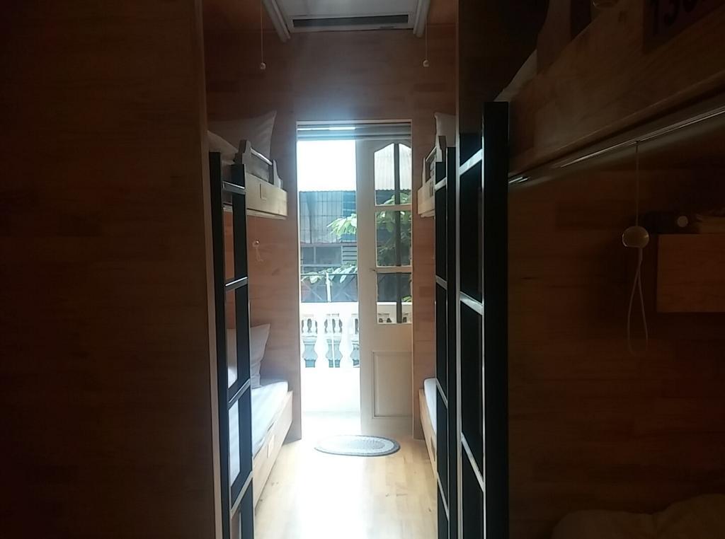 Hotel Box 2*