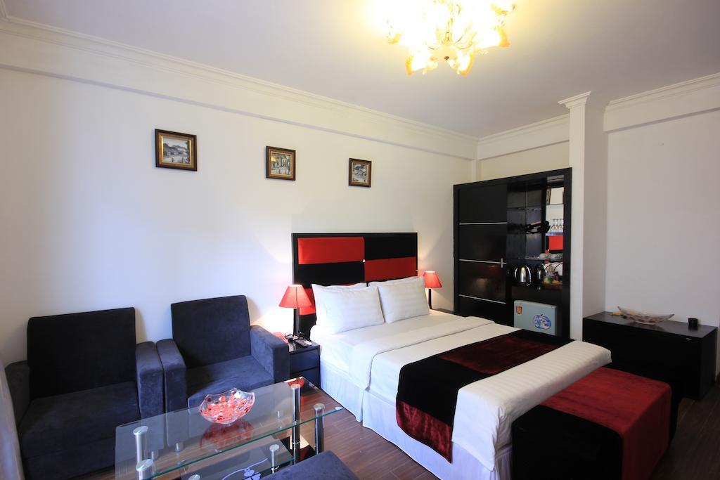 Crystal Hotel Hanoi