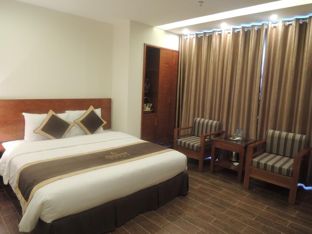 Hotel Bounty 3*