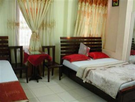 Khách sạn Huong Sen 2