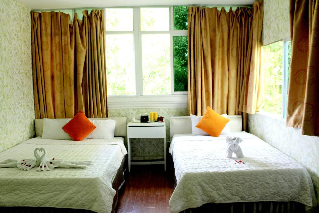 Hotel Le Petit Hanoi