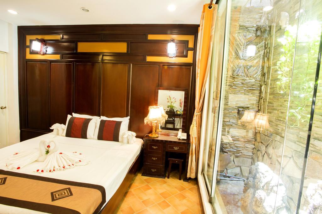 Hotel Aquarius