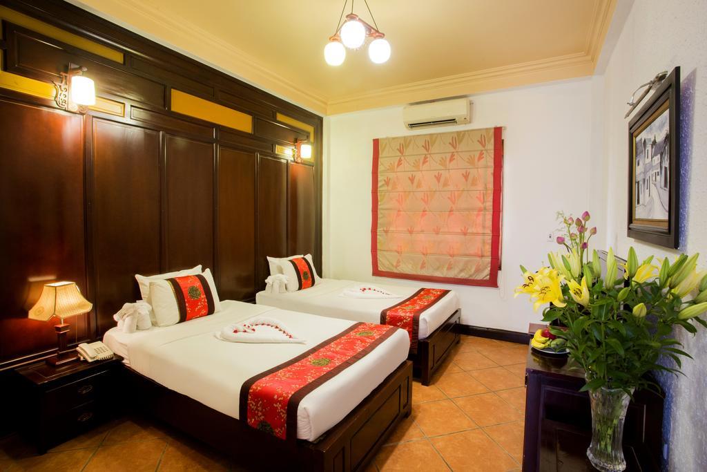 Hotel Aquarius 3*