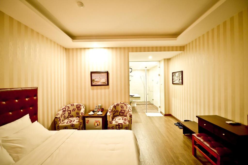 Night Hotel Hanoi