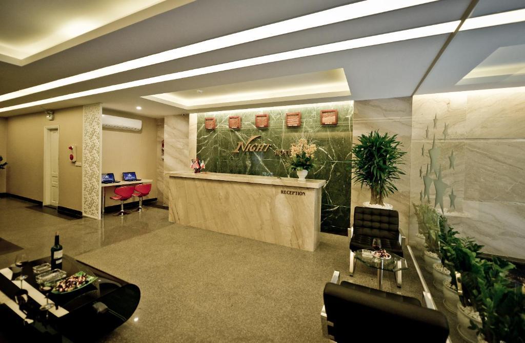 Night Hotel Hanoi