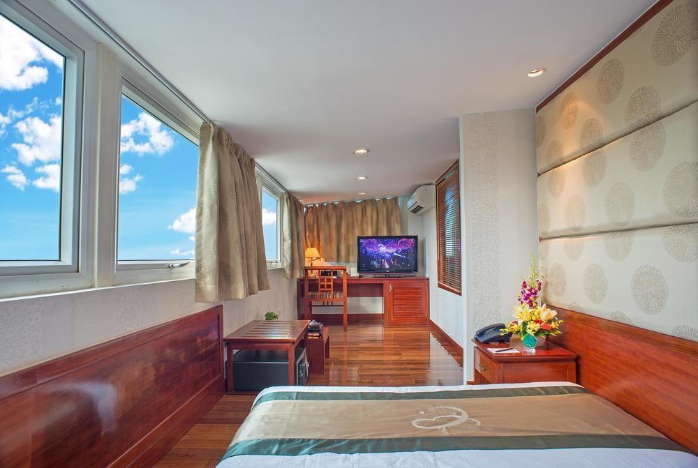 Hotel Conifer Boutique 4*