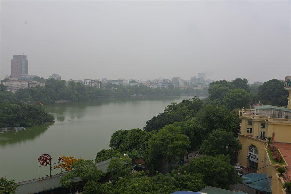 Lakeside Palace 3* Hanoi