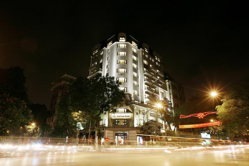 Calypso Premier Hotel 3*
