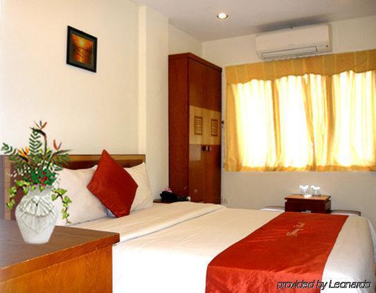 Charming Hotel Hanoi