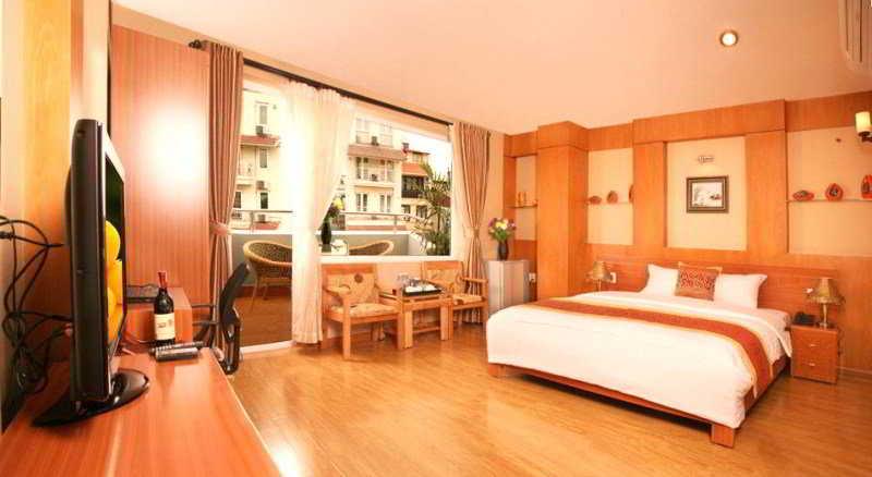 Grande Collection & Hanoi