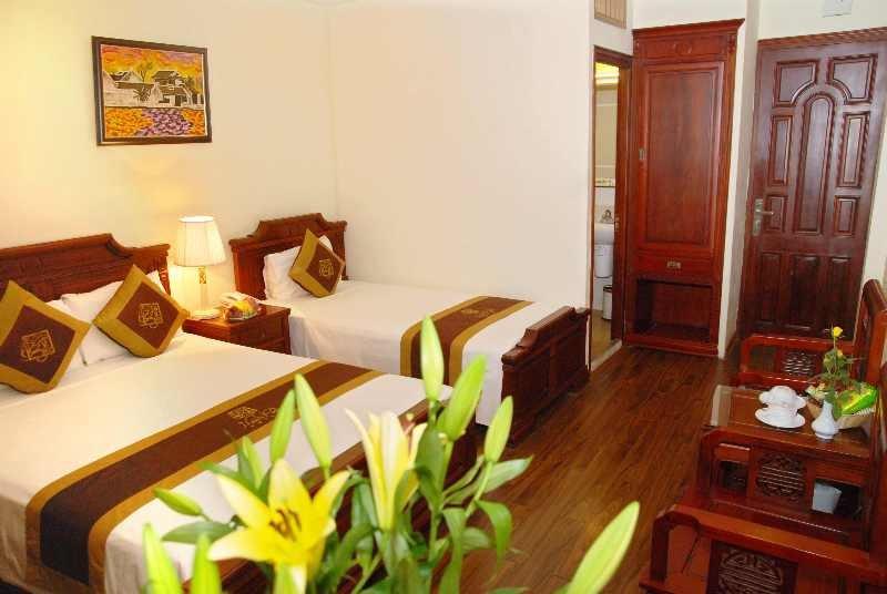 Posh Boutique 3*