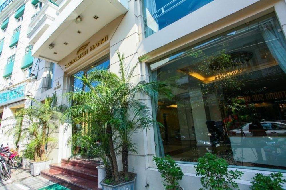 Medallion Khách sạn 3*