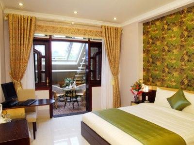 Eliana Ruby & Travel Hotel 3*