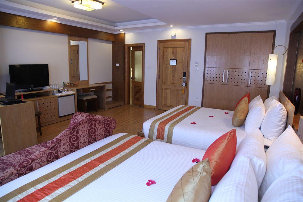 Eliana Ruby & Travel Hotel 3*