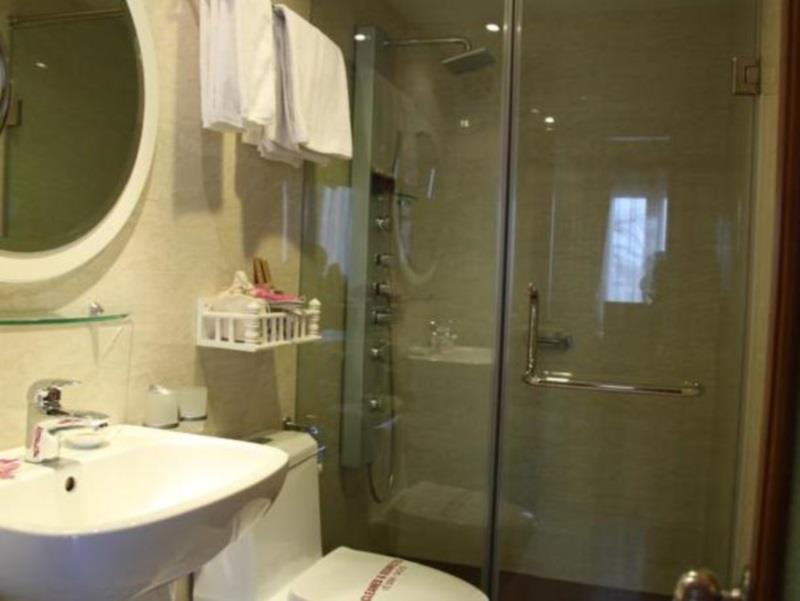 Eliana Ruby & Travel 3* Hanoi
