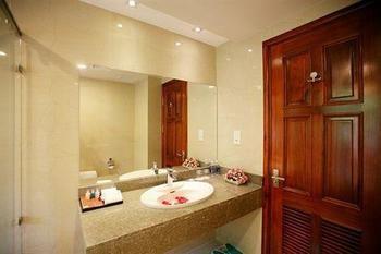 Lan Vien 4* Hanoi
