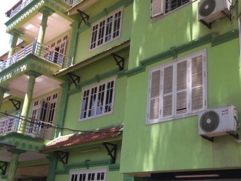 Phuong Dong Hotel