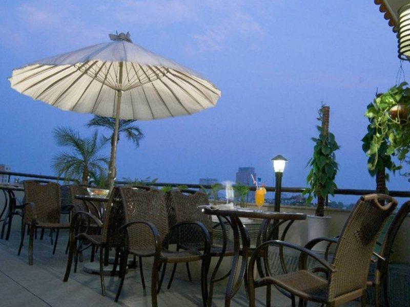 Hotel Oriental & Hanoi