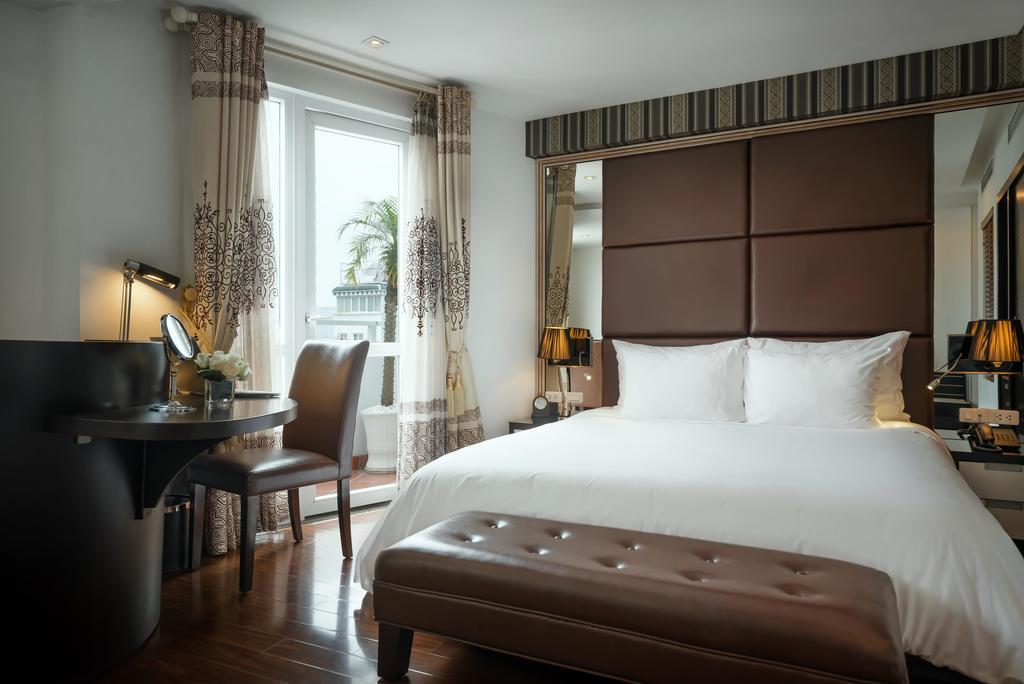 La Nueva Boutique & Hanoi