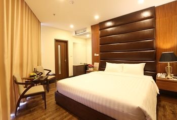 Au Viet Khách sạn 3*