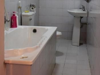 Hotel A25 - Hoang Quoc Viet