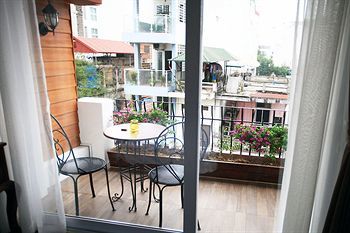 Mercury Hotel