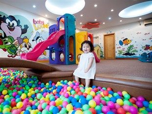Rose Garden Residences Aparthotel