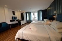 Emerald Waters Hotel