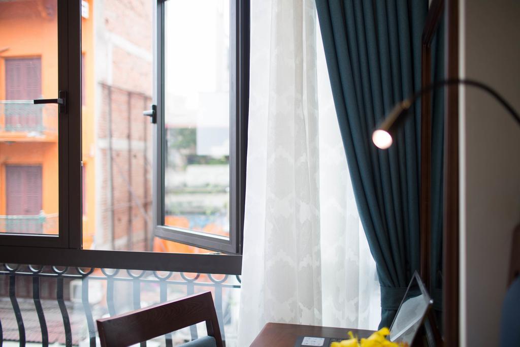 Holiday Emerald Hotel Hanoi