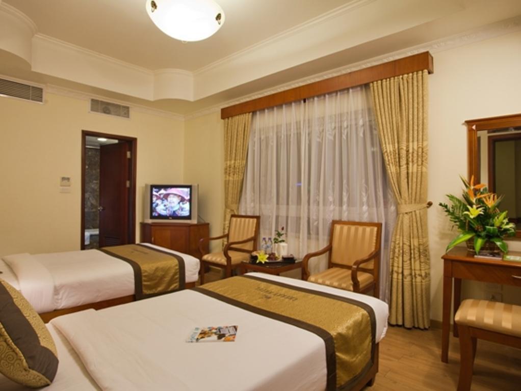 Satel Hotel