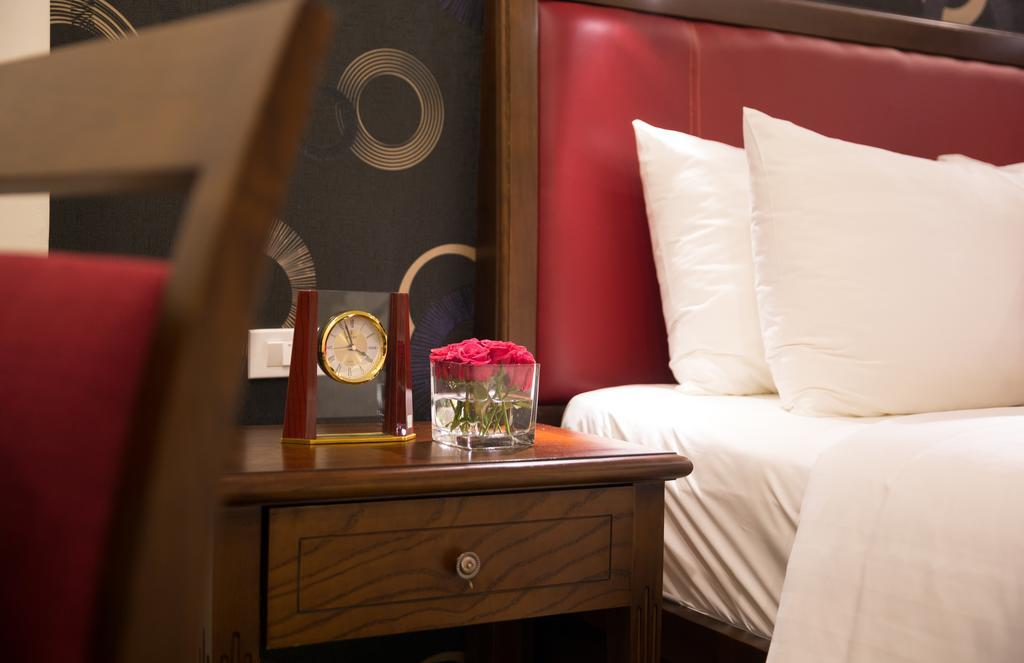 Hotel Holiday Emerald 3*