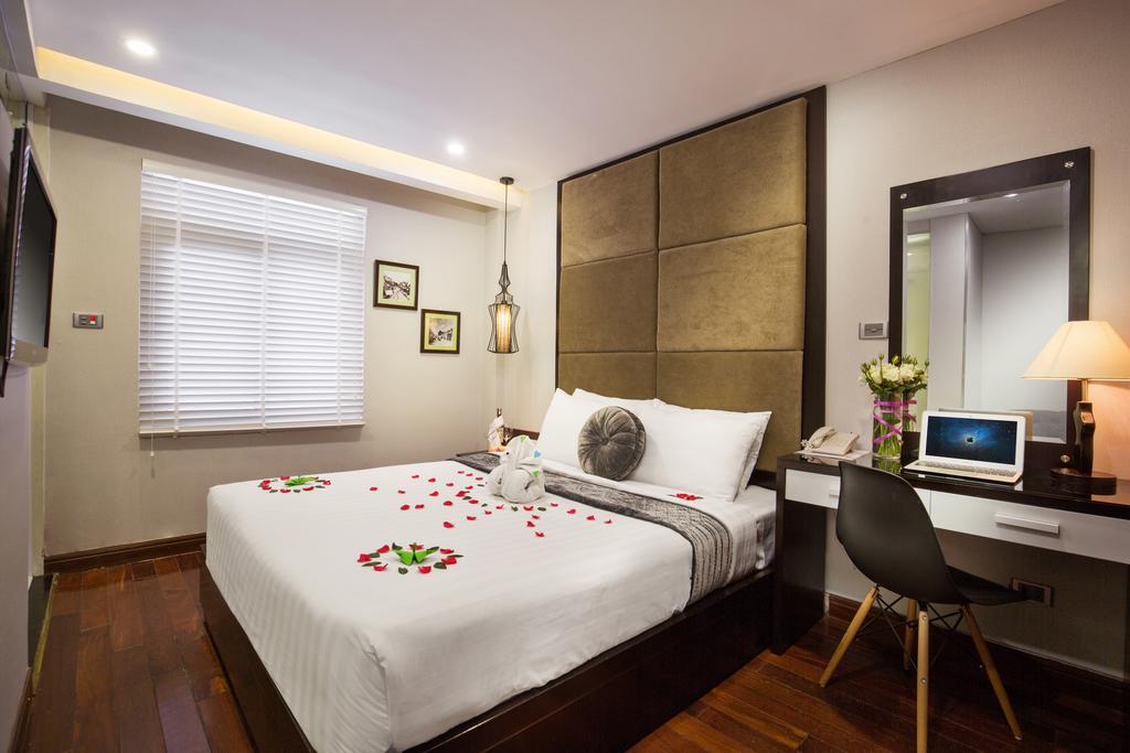 Charm & 3* Hanoi