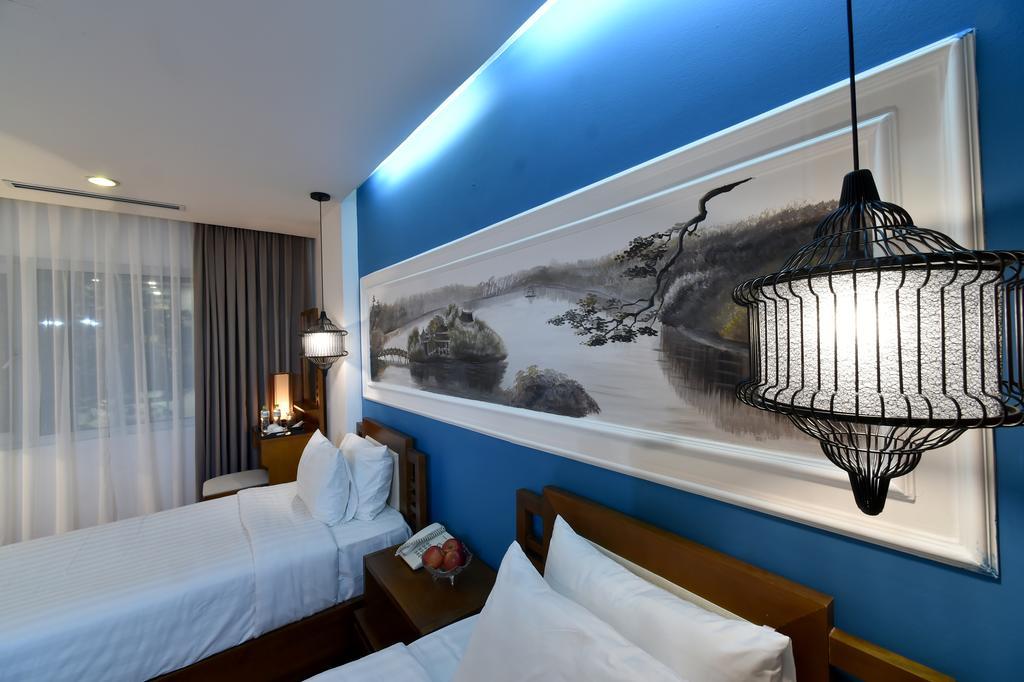 Avatar Hotel