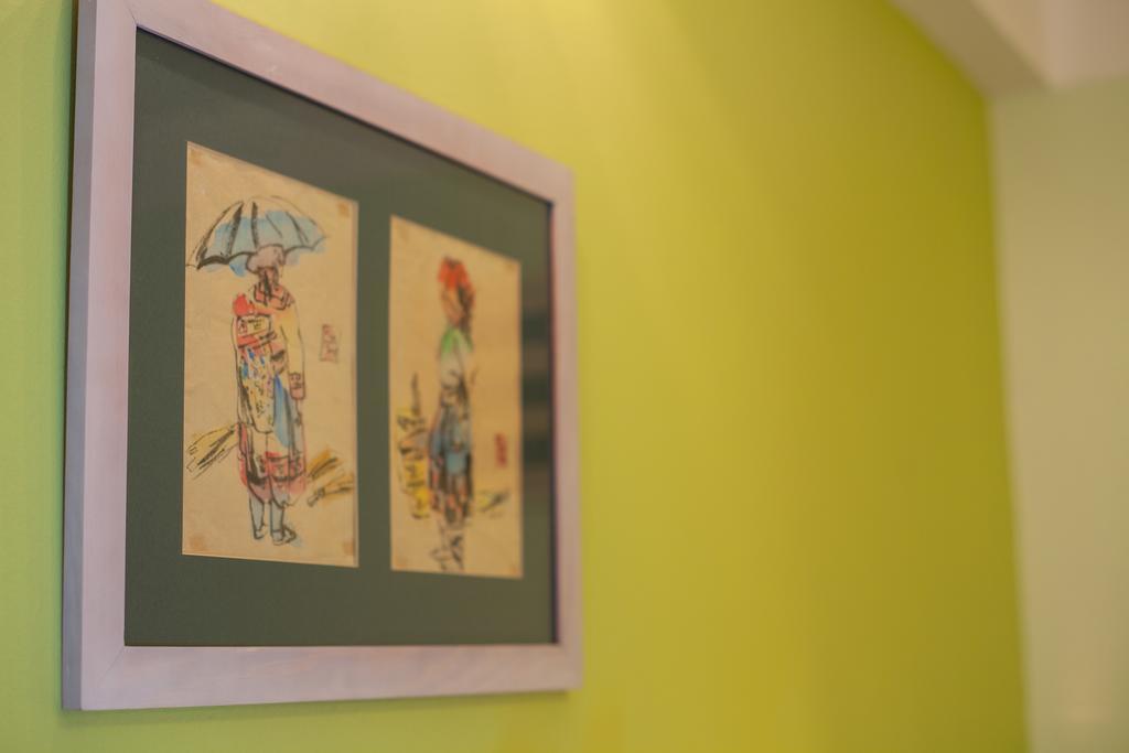 Iris Boutique Hanoi