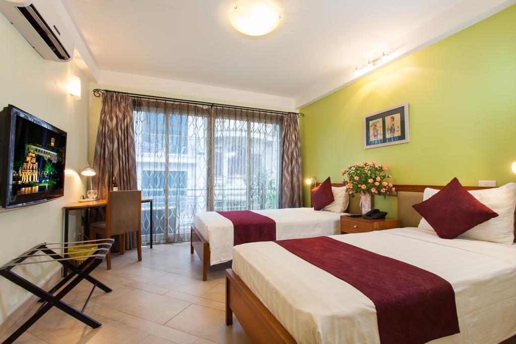 Hotel Iris Boutique 3*