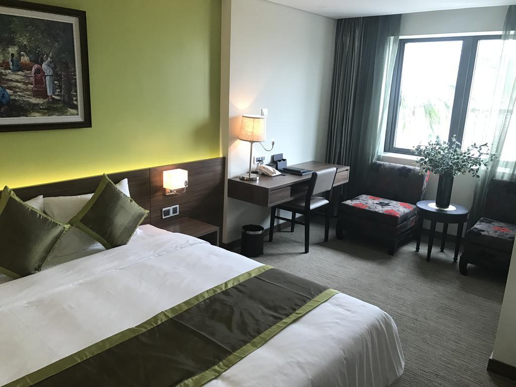 Kuretakeso Tho Nhuom 84 Hotel 4*