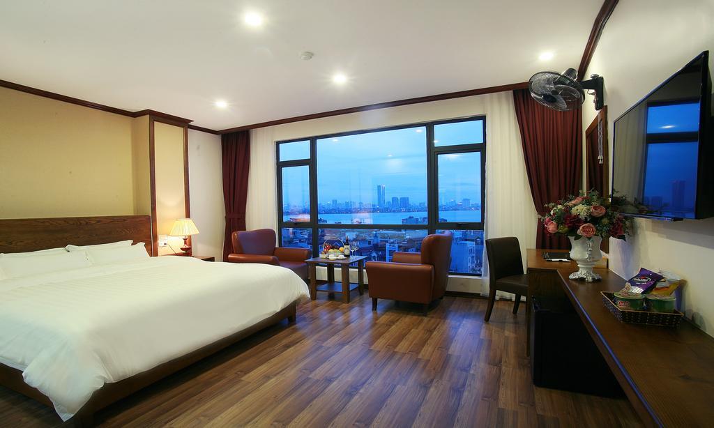 Hotel West & Hanoi