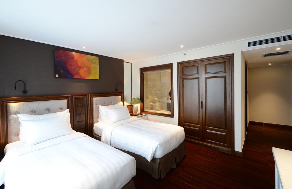 The Chi Boutique 4*