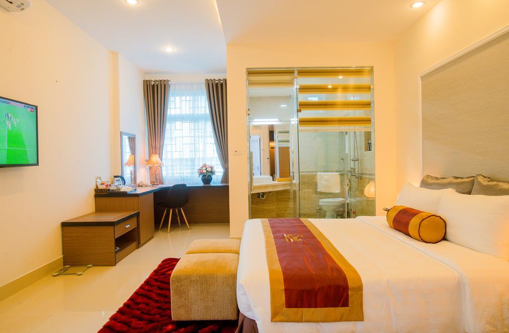 Smile Hotel