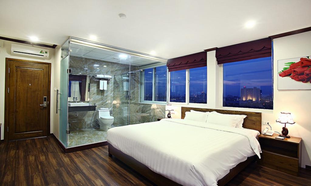 West & 3* Hanoi