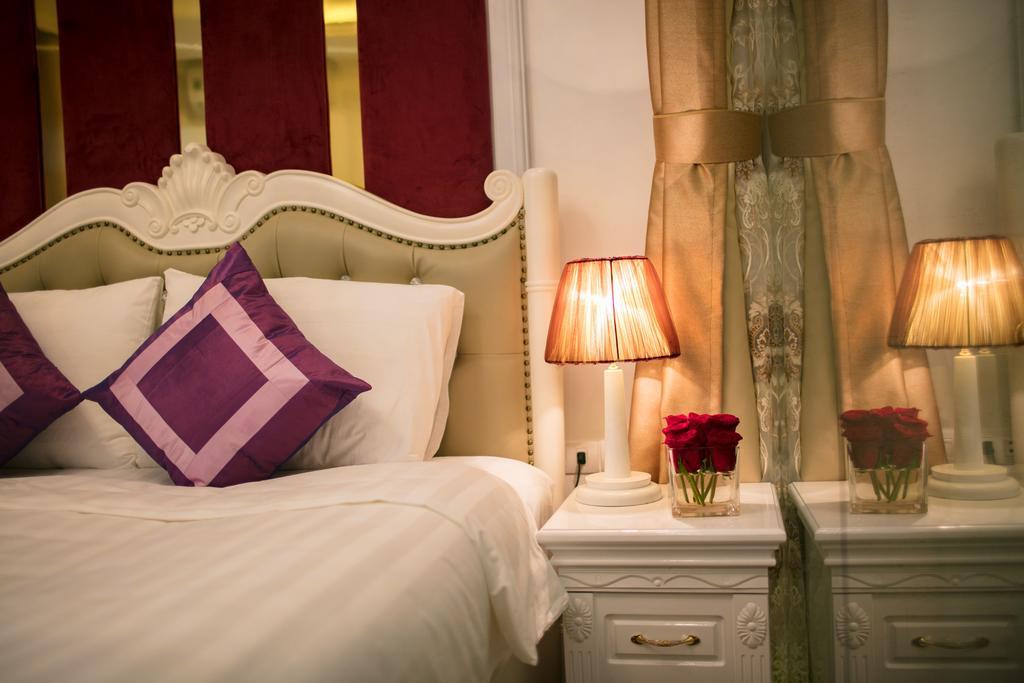 Và Dưỡng Viola Royal 3*
