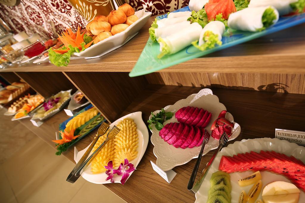 Aquarius Grand Hotel 3*