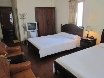 Camellia 6 Hotel *