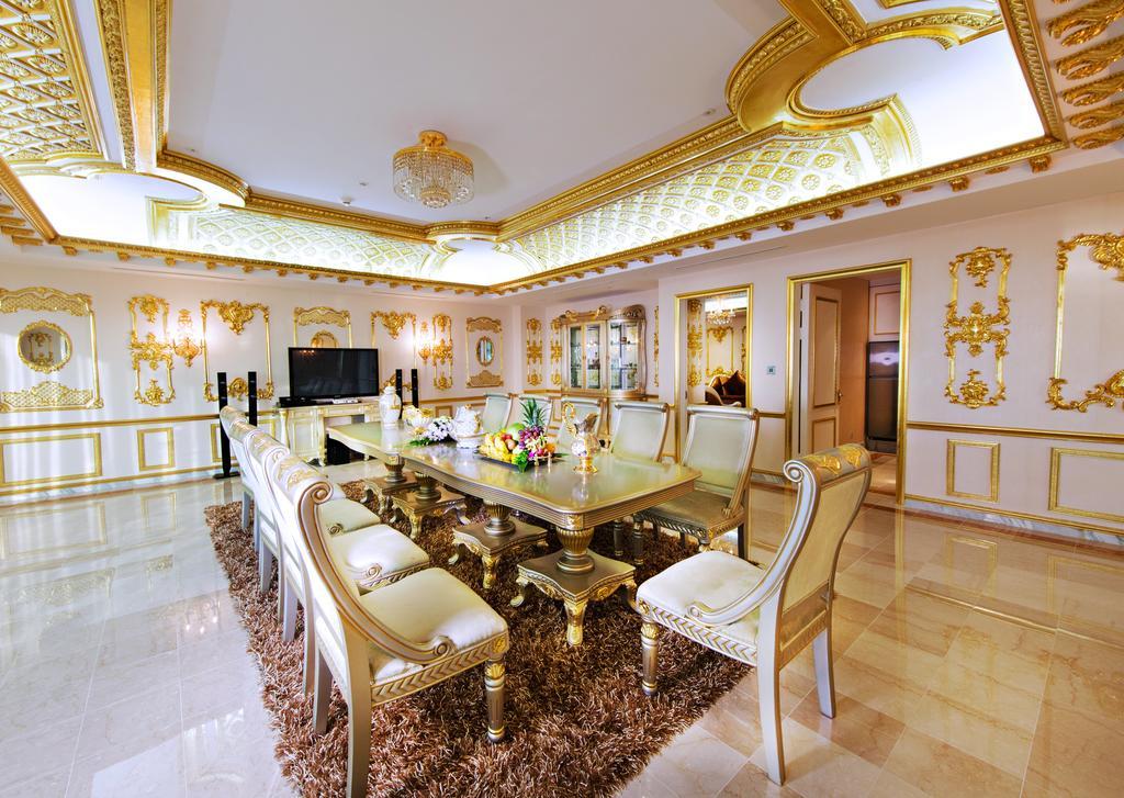 Grand Plaza 5*