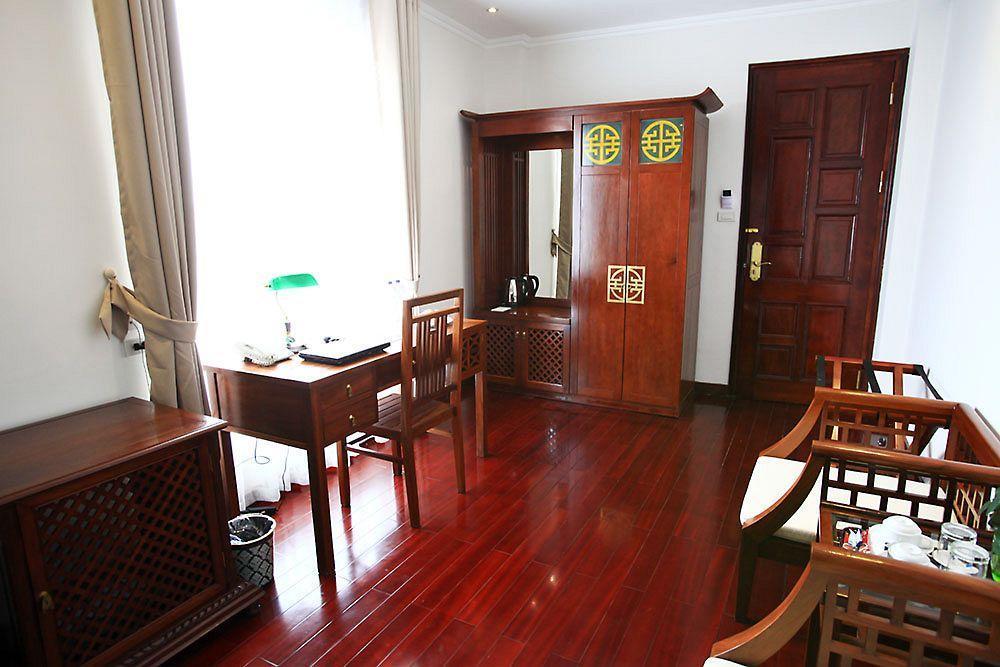 Hotel Mercury Hanoi