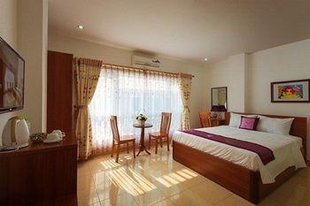 Gem Premier & Hotel