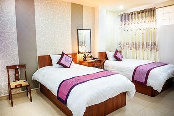Hotel Gem Premier &