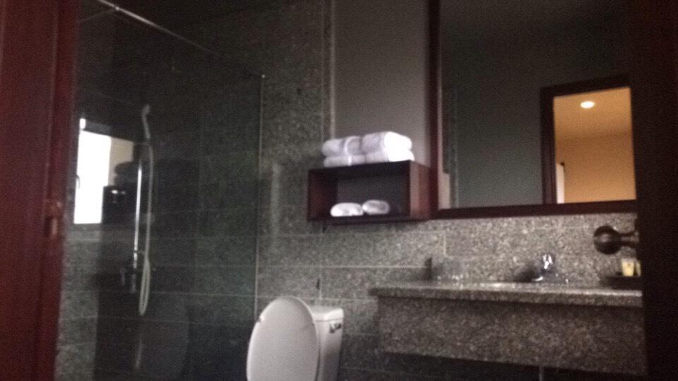 Hotel L